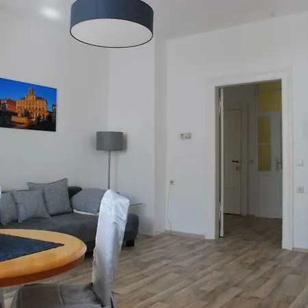 Haberstolz Am Park Apartment *